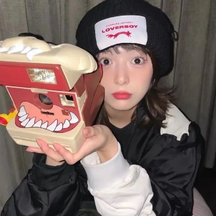 女猫